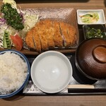 とんかつ　ひらよし - 