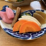 うなぎ亭 友栄 - お新香も絶品