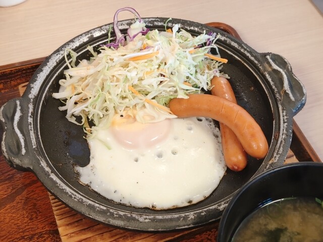 やよい軒れぜ やよい軒」人気のから揚げに新ラインナップ せせりと鶏も