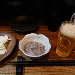三楽 - タコわさびとビール