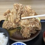 御食事処 みや川 - カリっと揚がってます