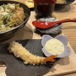 かつ丼 ニューバーボン - 天使の海老（タルタル付）