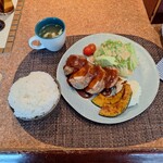 Cafe slack cats - 今週のランチミートローフご飯大盛