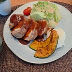 Cafe slack cats - 今週のランチミートローフご飯大盛