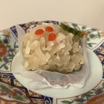 うさぎや 中央通り店 - 雪美草（上生菓子） 250円