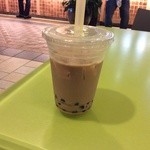 Curry Café - タピオカチャイ(税別チャイ＄2.99＋タピオカ＄0.5)