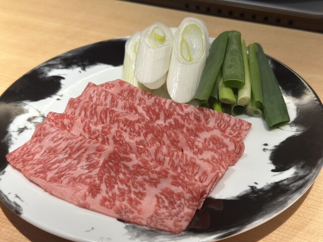 関西風、ワイン割下、関東風の3種のすき焼きを贅沢に』by 真母衣波