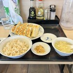 ぎょうざの満洲 坂戸にっさい店 - 