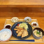 KICHI - 魚フライ定食　1300円