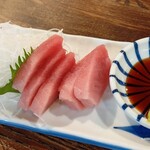 Taishu Sakaba Banpaiya Kitakantou furusatohen fandesu ueno ten - Tuna Sashimi!