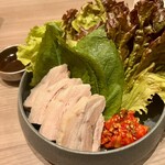 スンドゥブ食堂 駿 - 霧島豚バラ自家製蒸豚