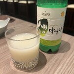 スンドゥブ食堂 駿 - マッコリ〜♪大好き〜♪