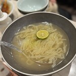 焼肉 三宝苑 中野店 - 昆布水冷麺