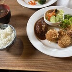喫茶 赤いサニー - 平日ちょこちょこランチ