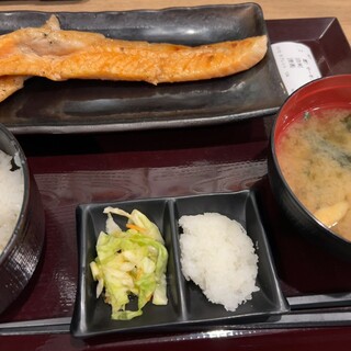 炭火焼き定食・居酒屋 炭田屋_0