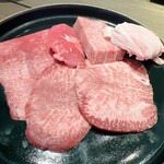 焼肉いかがで祥 - タン