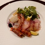 ＴＳＵＫＩＭＩＳＯ - 前菜のシーフードサラダ