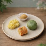 御菓子司　もち観 - ・草餅 ・鬼まんじゅう ・わらび餅 ・ノエル（栗餡）