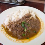 ブラウニー - 牛すじ肉のブラウンソースご飯