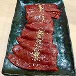 和牛ホルモンとタレ漬け焼肉 壺ほる - 