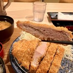 豚しゃぶ せいろ蒸し専門店 豚匠 北浜邸 - 程よい脂でうまいっ！