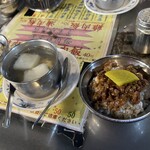 方家鶏肉飯 - 