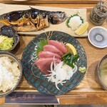 定越食堂 - 