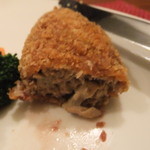 Hérisson d'un jour - カルガモちゃんのメンチカツ(中はこんな感じです)
