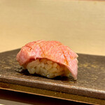 すし あお - 大トロは塩釜