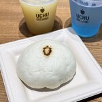 UCHUBREWING TAPROOM  - 宇宙華まん