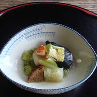 辰巳屋 - 抹茶の炊き合わせ