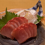 吉のぶ - 料理写真:刺身と笹漬け