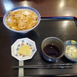 手打ちそば処 椿屋 - 料理写真:親子丼と手打ち蕎麦のセット