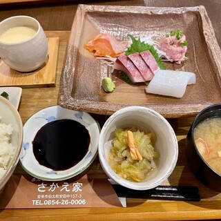 さかえ家 - 料理写真:刺身定食