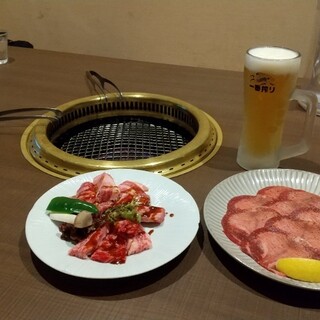 焼肉まんてん - 料理写真: