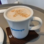 uyamuya - 店名入りのオリジナルマグカップ　内底にはワンちゃんの絵と「うやむやでいいよ」の文字が入っていたらしいが、恥ずかしいことに飲み終わったときは気付かず、帰ってからInstagramの記事を見て初めて知る