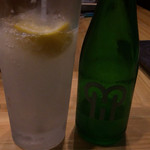 第三秋元屋 - レモンサワーを頼むとデフォでシャリキンが供されます！