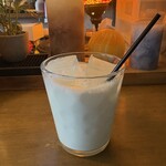 スパイスカレー トモス - ラッシー