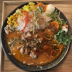 スパイスカレー トモス - サラサラのルーとパラパラのバスマティライス　相性は最高！