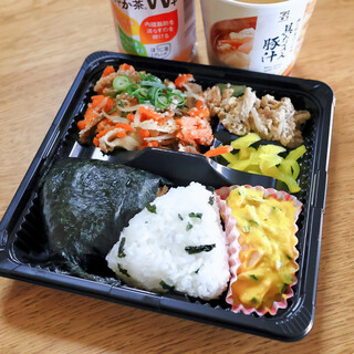 おにぎり 山翠_1