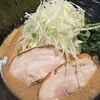 横浜ラーメン てっぺん家