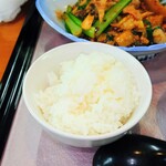 比他棒 - ご飯