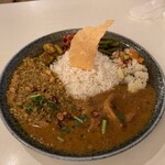 curry bar nidomi - スタンダード『混盛』バスマティライス1500円前