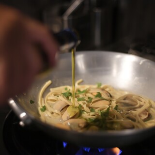 食材の美味しさを直感的に感じさせる職人技