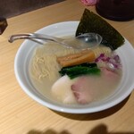 貝出汁 中華そば 竹祥 - 