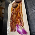 あみちゃん - 骨付きカルビ(1人前