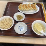 ぎょうざの満洲 - 料理写真: