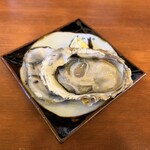オリエンタルの青い月 - 