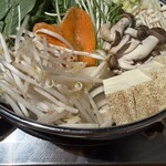 しゃぶしゃぶ すき焼き 食べ放題 和牛と豚 - 