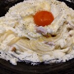 山下本気うどん - 白いカルボナーラうどん 並 1,430円